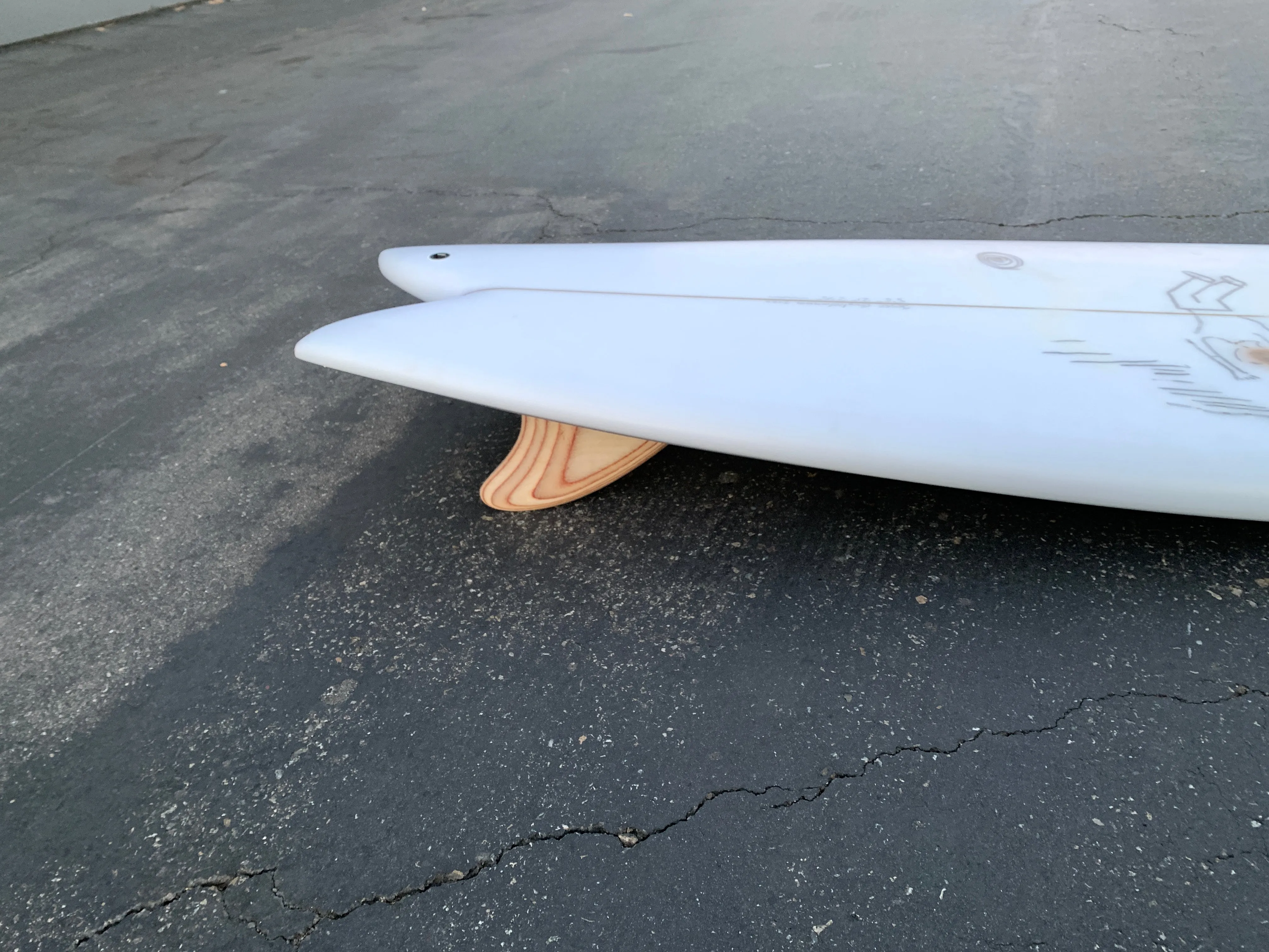 5'6" Jesse Guglielmana Shovel Fish (Used)