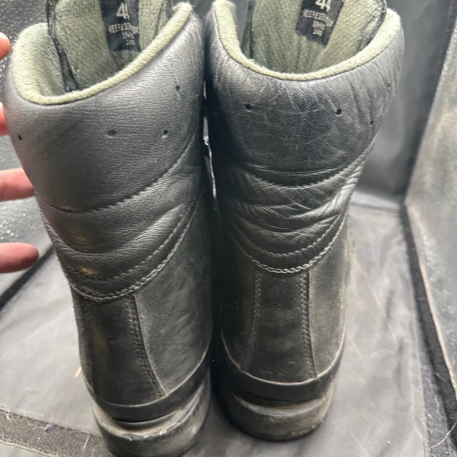 Austrian Army Black Leather Heavy Duty Combat Boots - Size EU 44 - UK 9.5
