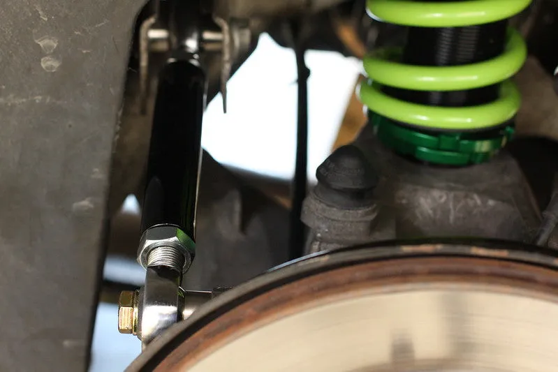 BMW 7-Series Rear Toe Correction Arm Set