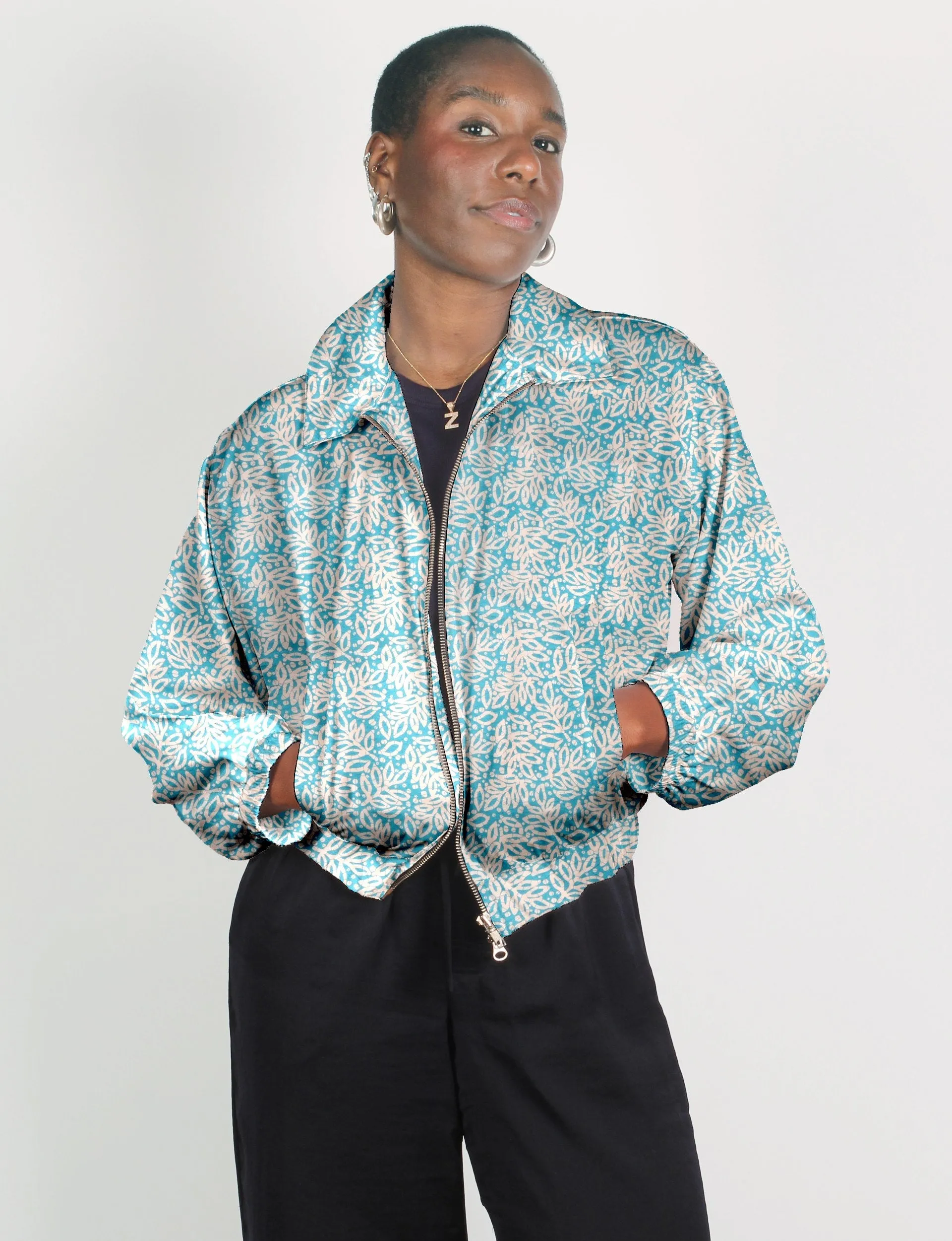 BOMBER JACKET