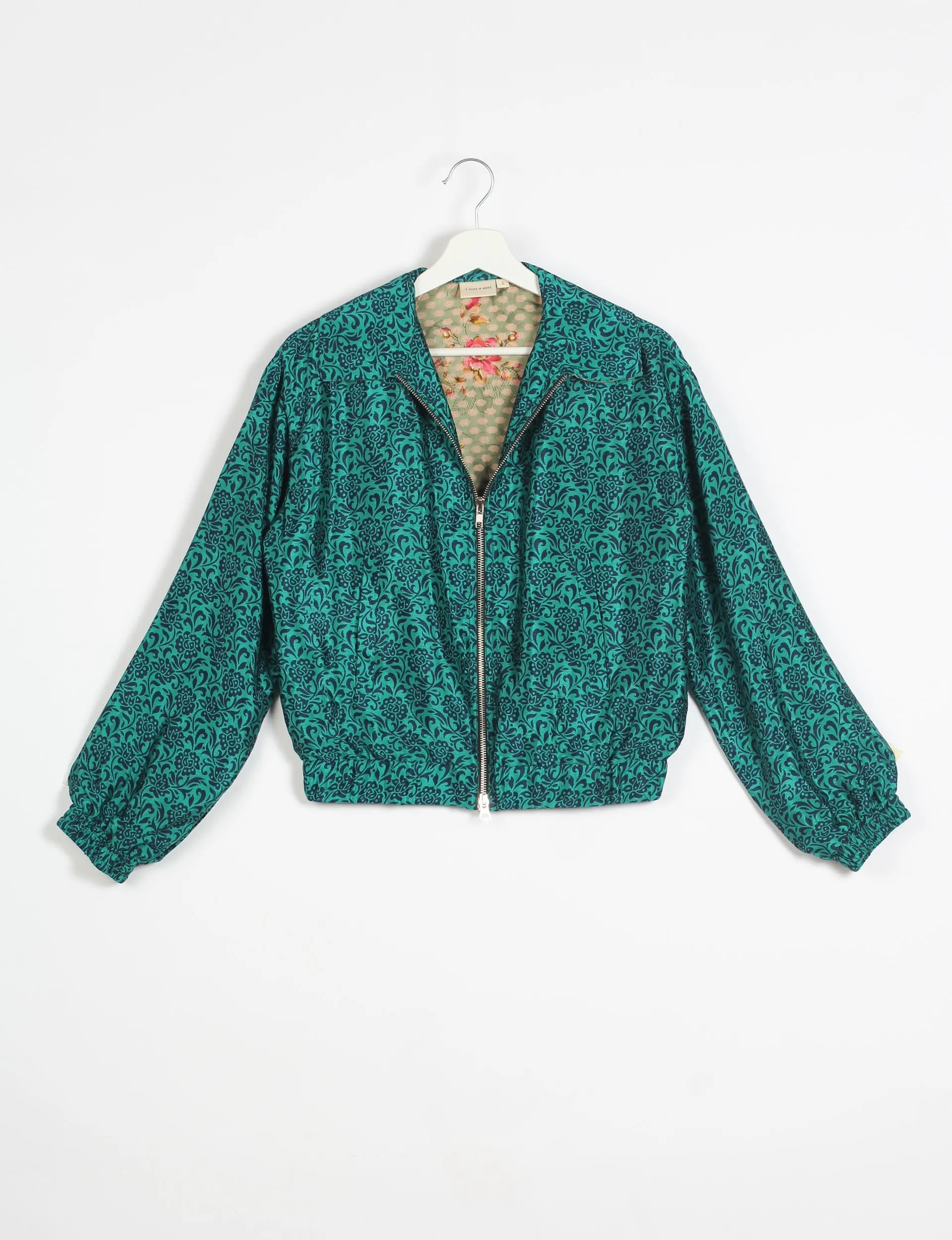 BOMBER JACKET