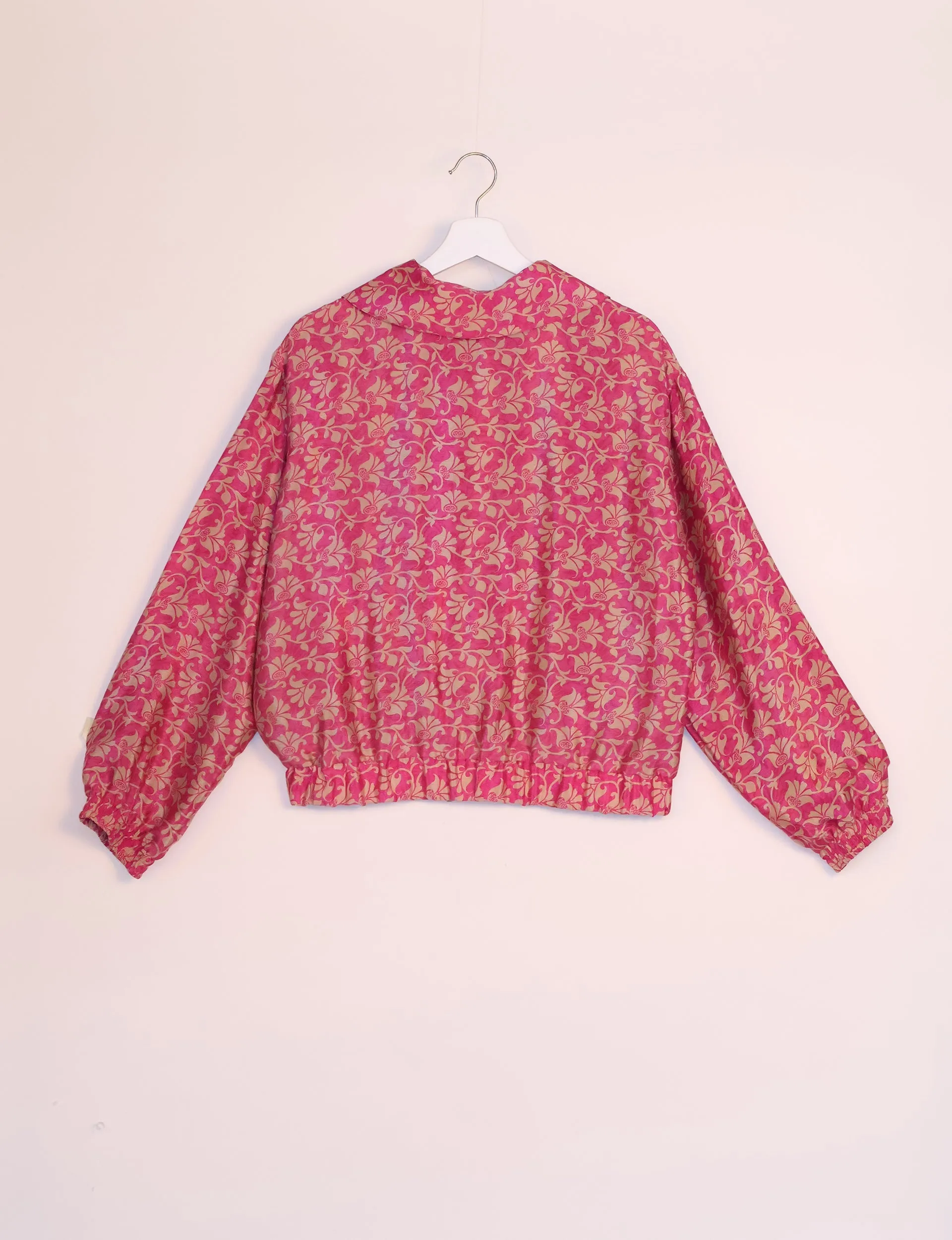 BOMBER JACKET