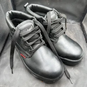 British Army Black Leather Duty Combat Boots - Goliath - Size EU 38 UK 5