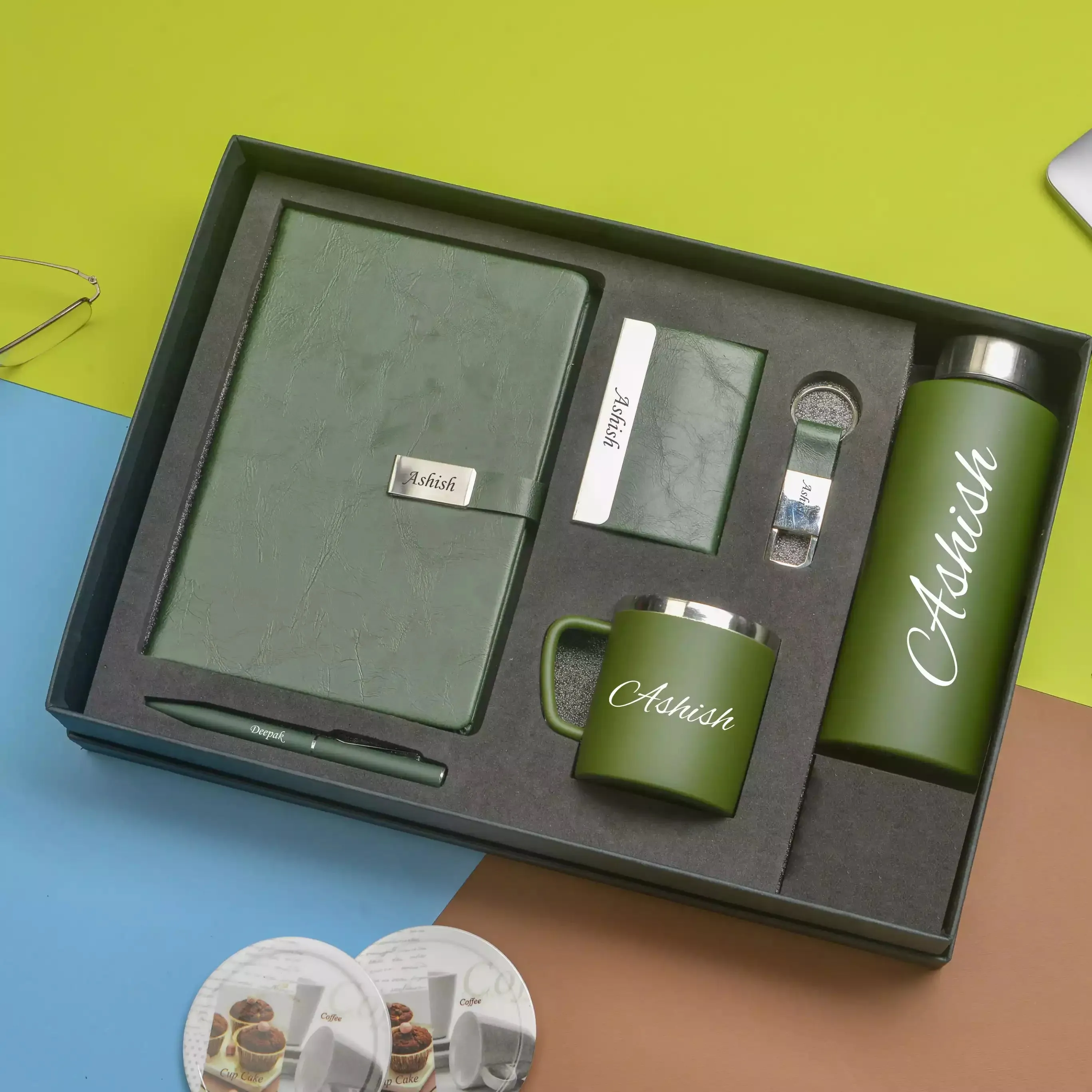 Classy Metal Flip Diary   Classic Metal Pen   Classy Leather Metal Keychain   Classy Card Holder   Classic Smart Bottle    Stainless Steel Mug - Green