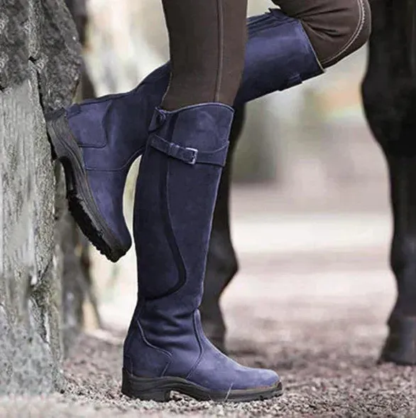 Durable, breathable, waterproof women's hiking boots
