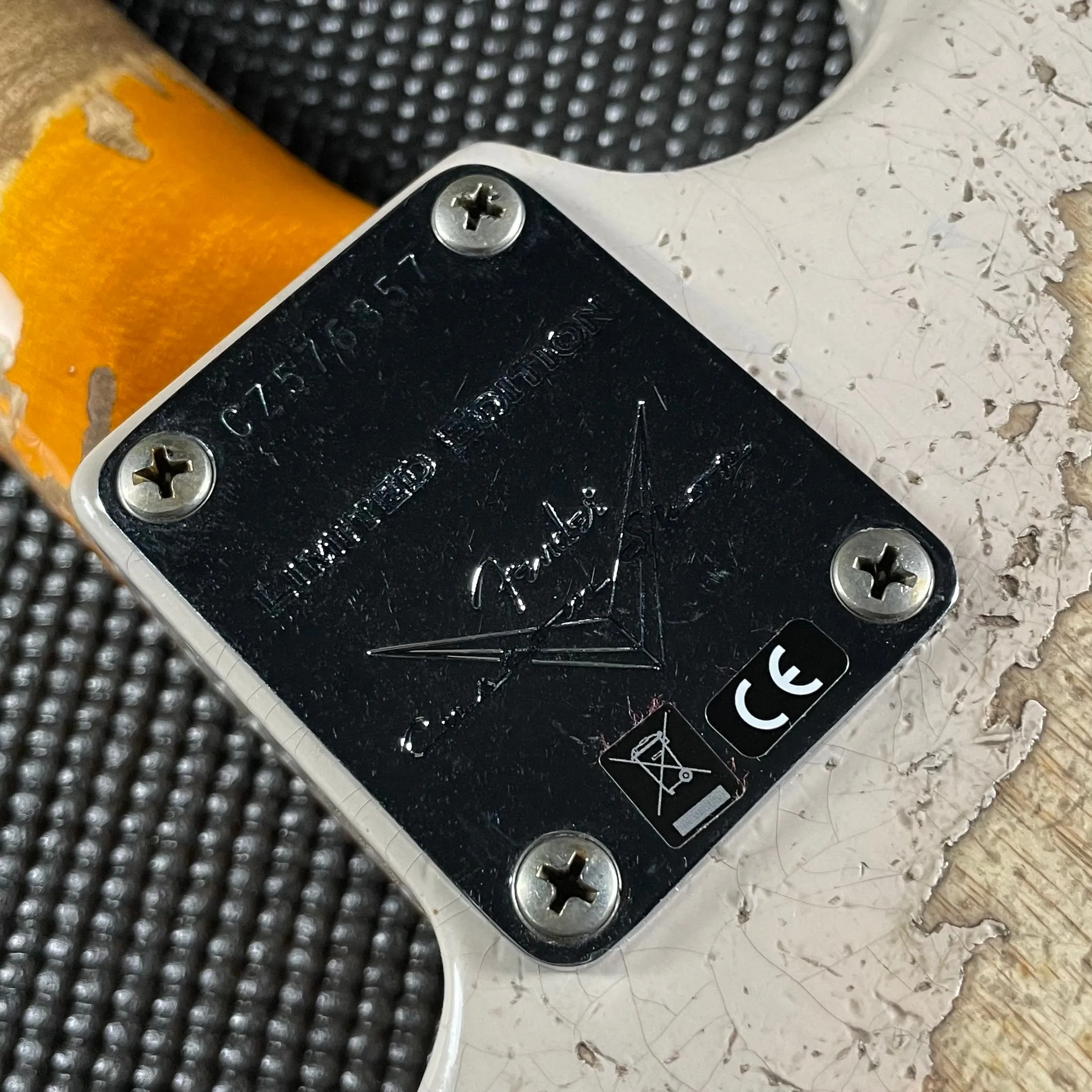 Fender Custom Shop LTD Red Hot Stratocaster, Super Heavy Relic- Aged Dirty White Blonde (7lbs 7oz)