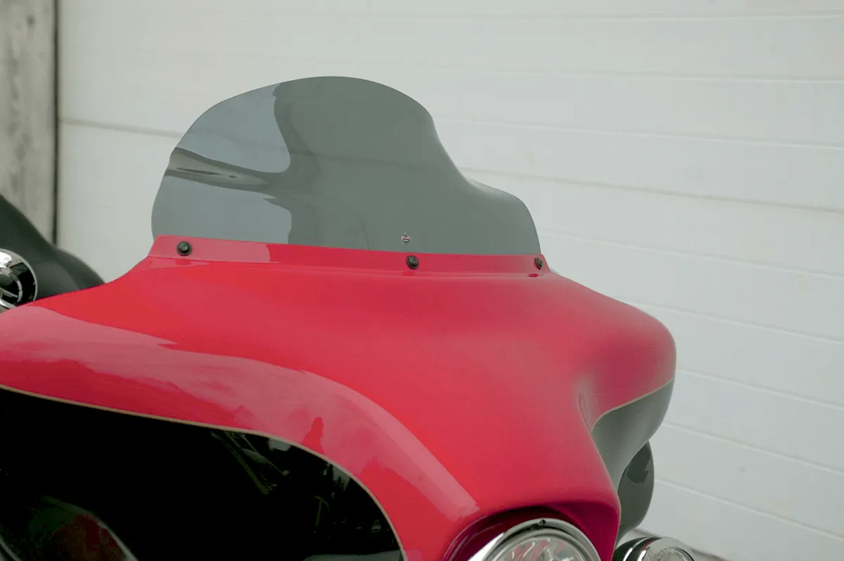 Klock Werks KW05-01-0210 8.5in. Flare Windshield - Dark Smoke