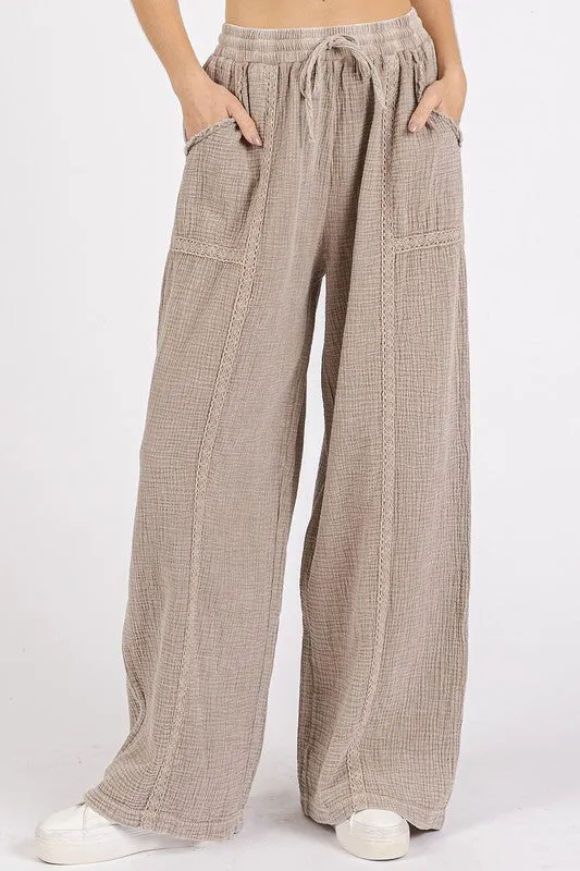 Lace Trim Detail Cotton Pants in Mocha