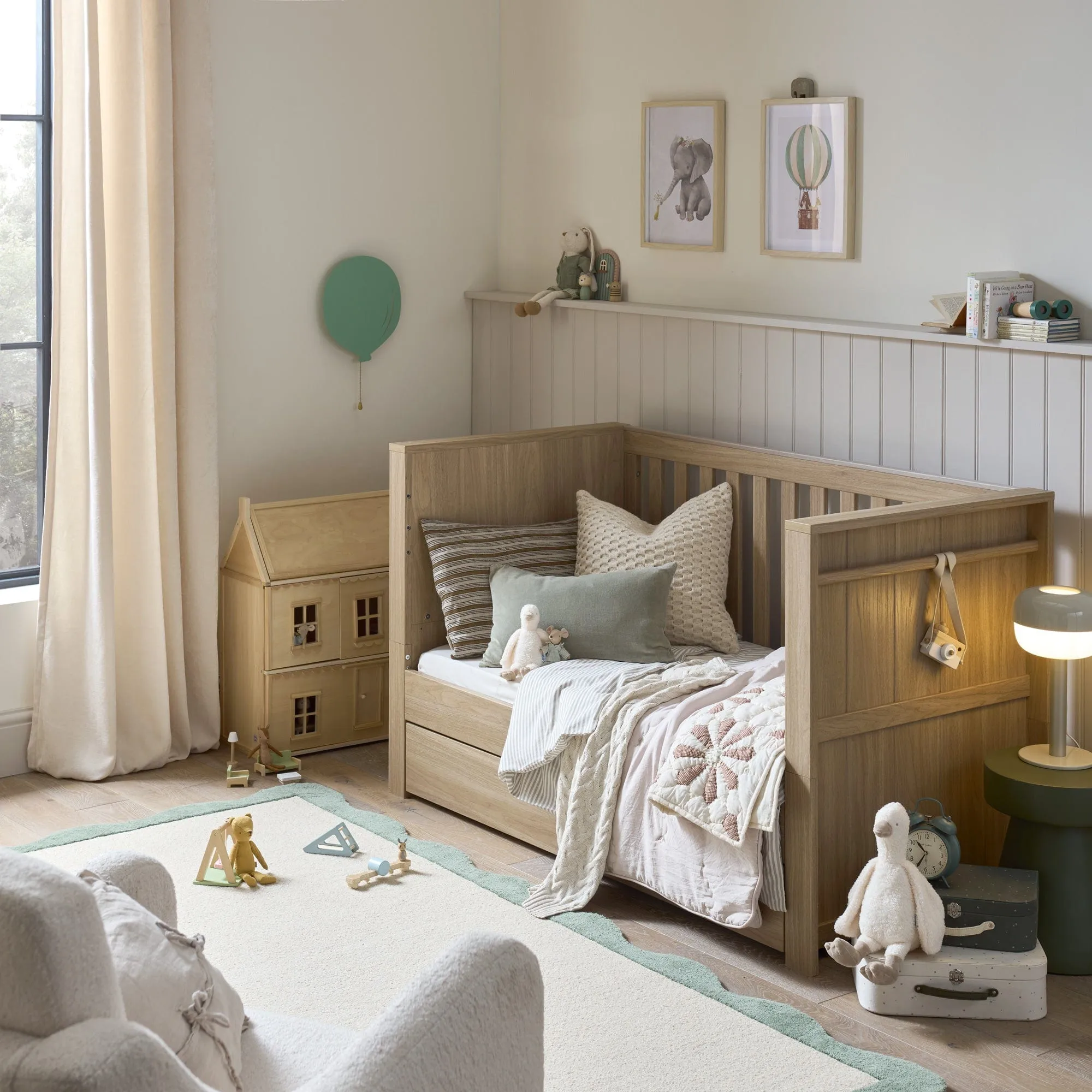 Mamas & Papas Franklin 2 Piece Roomset in Natural Oak
