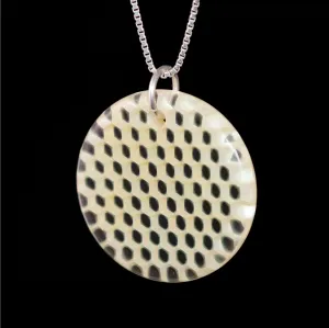 "Asimi" Circular Honeyglass Necklace