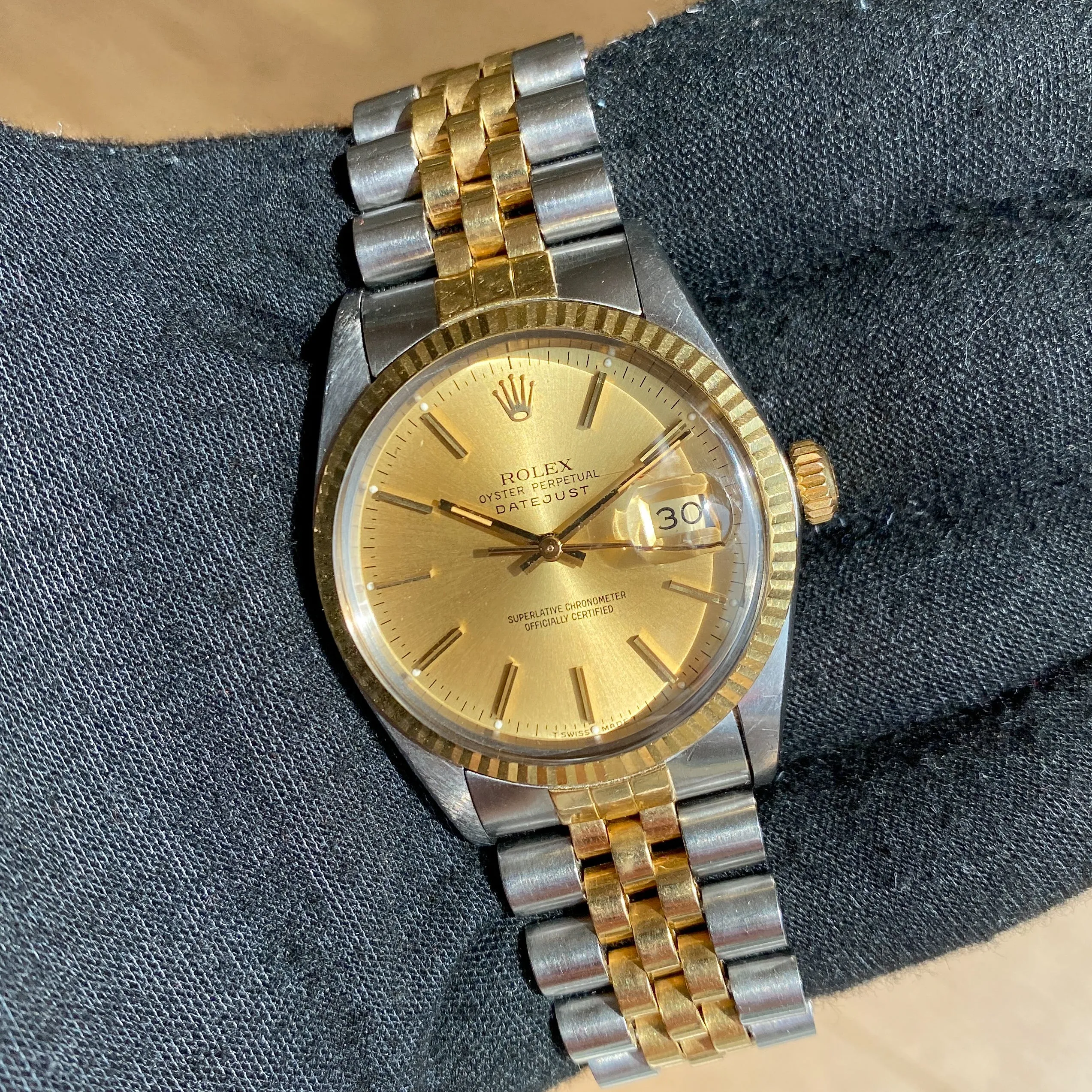 Rolex Datejust 16013 Champagne Stick c. 1986 Unpolished Jubilee 18k Yellow Gold & Steel 36 mm