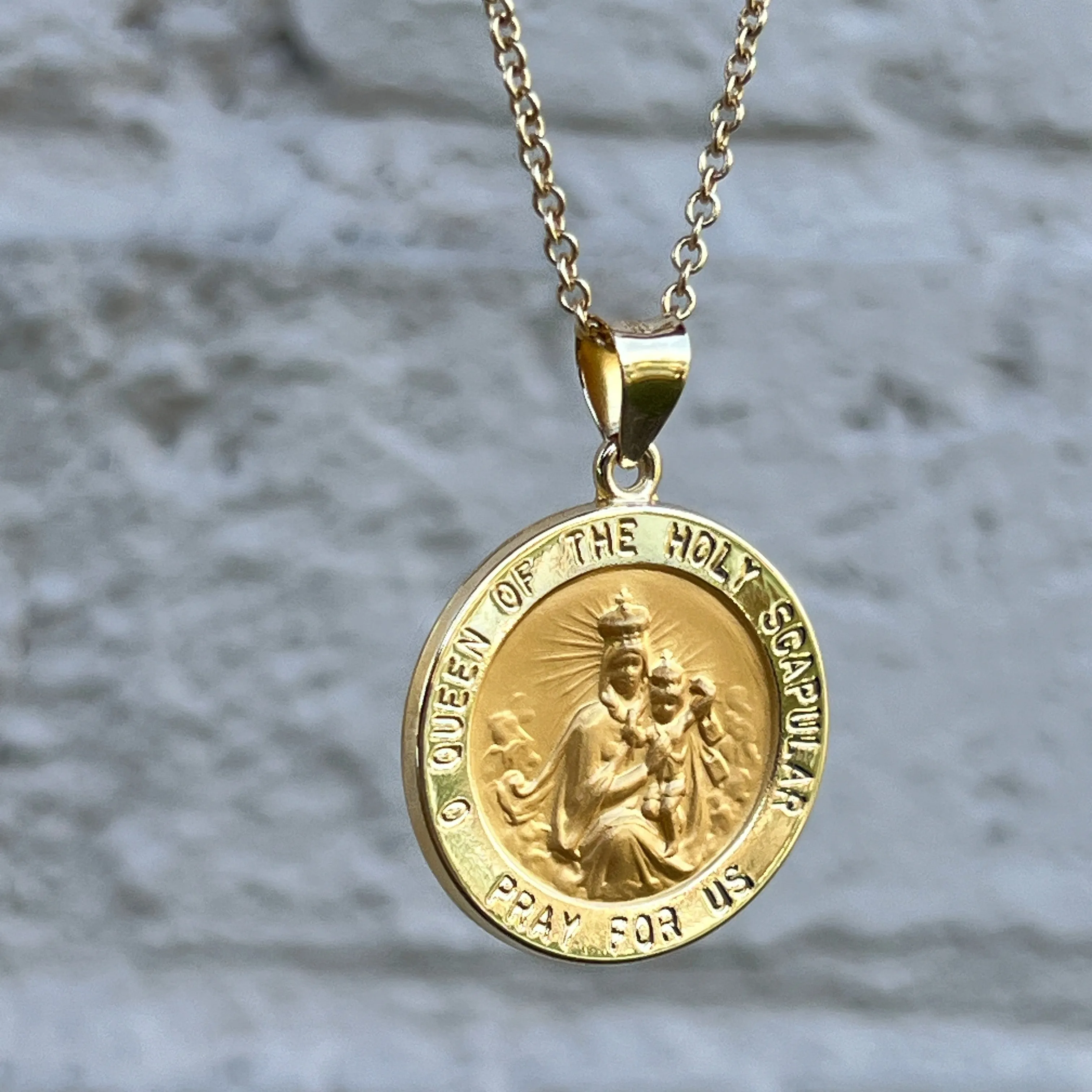 SOLID 14K GOLD HOLY SCAPULAR TWO-SIDED MEDAL | ROUND