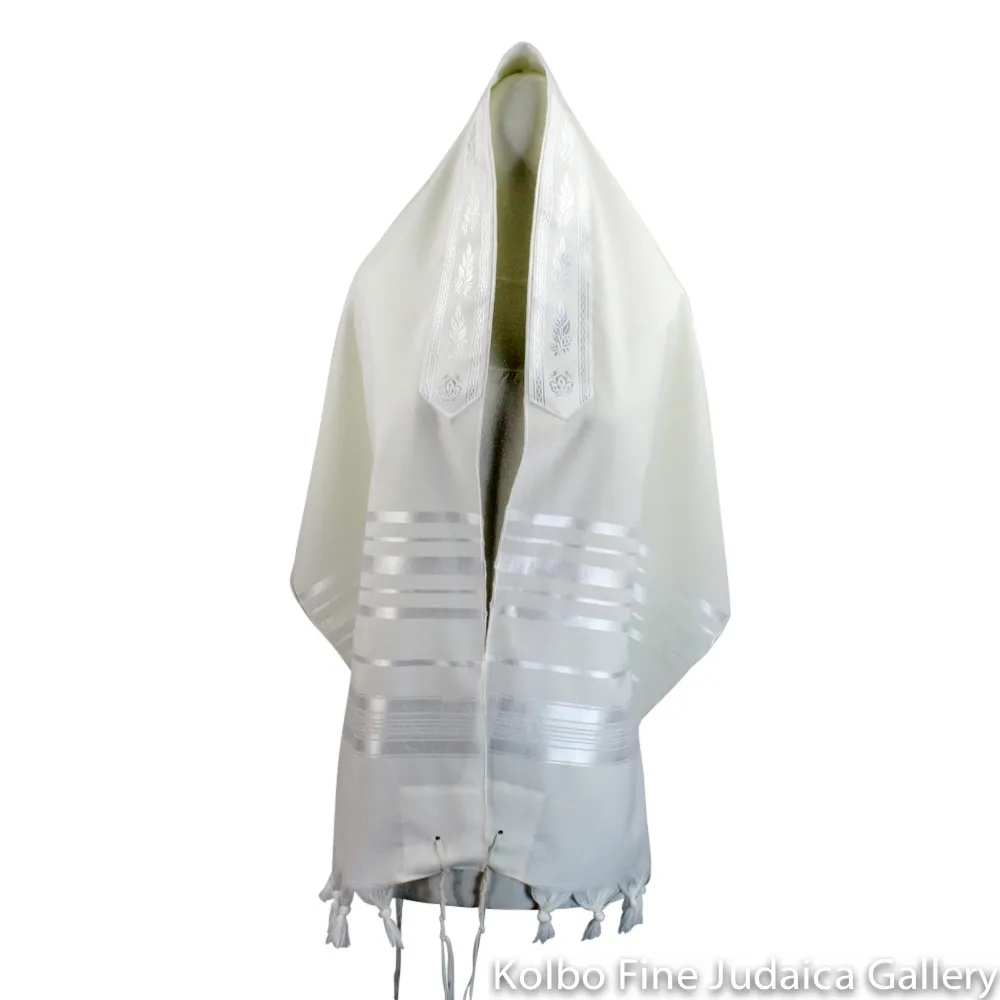 Tallit, Wool