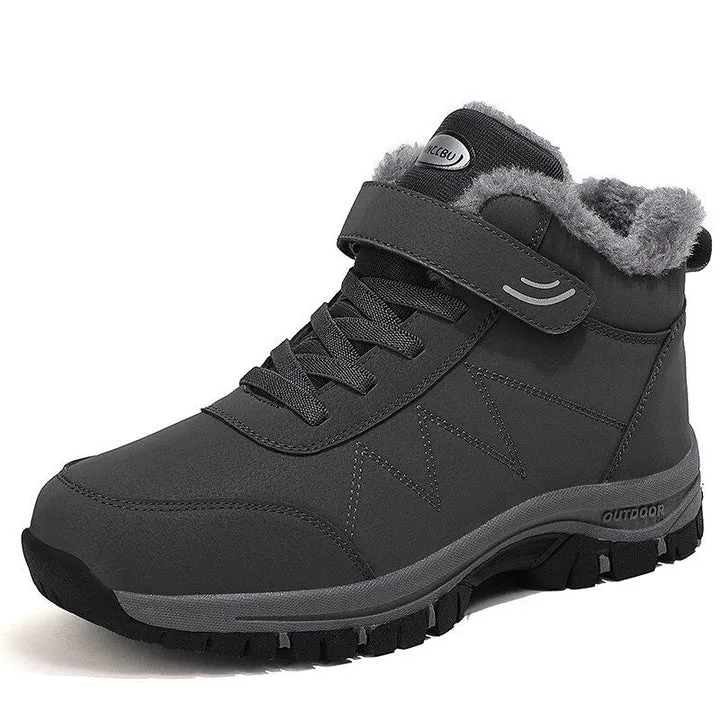 Waterproof fur boots by Cibu
